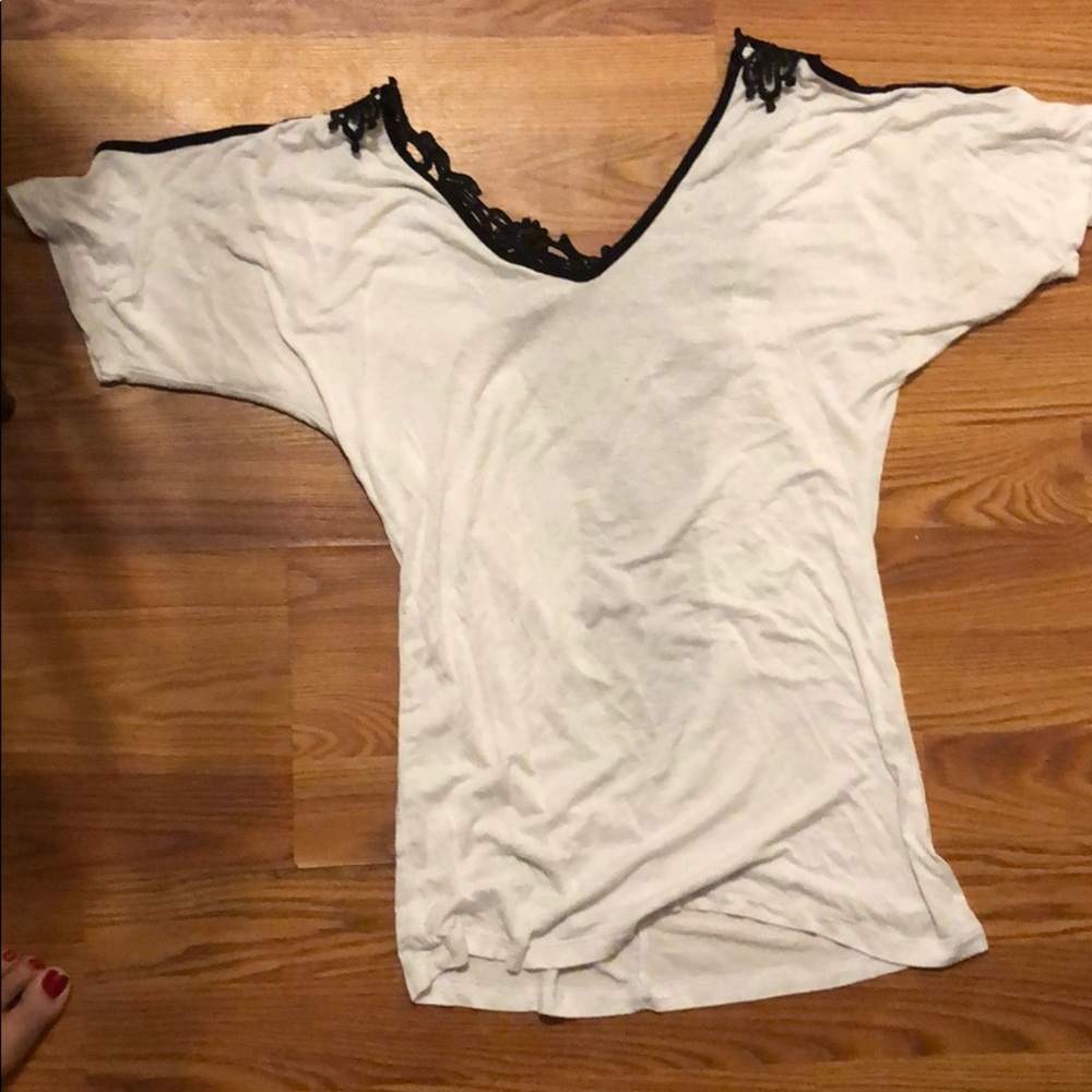 T-shirt with back cut out
